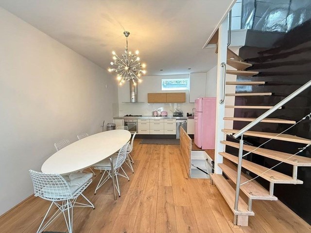 Foto 5: Amsterdam - Binnen Oranjestraat - Foto 5