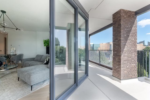 Foto 4: Amstelveen - Maimonideslaan - Foto 4