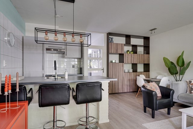 Foto 1: Eindhoven - Kastelenplein - Foto 1