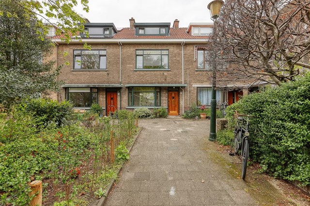 Foto 1: Den Haag - Abrikozenstraat - Foto 1
