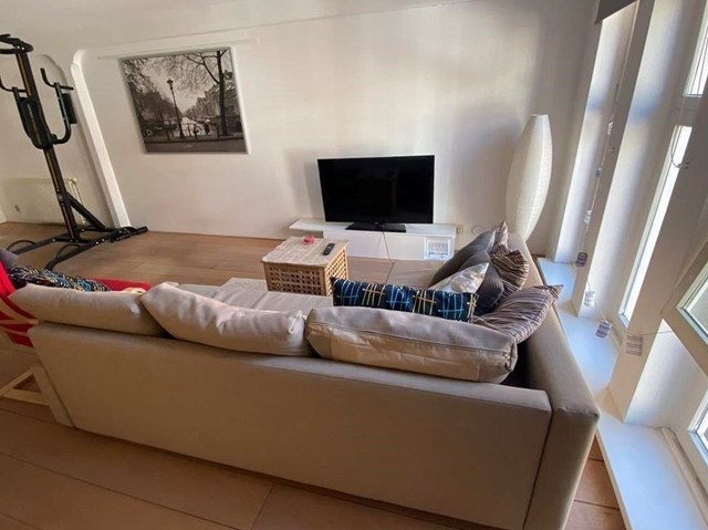 Foto 2: Amsterdam - Leidsekruisstraat - Foto 2