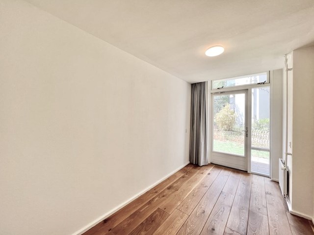 Foto 7: Amsterdam - Jan Evertsenstraat - Foto 7