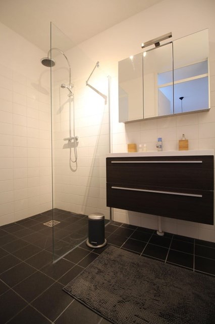 Foto 7: Amsterdam - Willem Augustinstraat - Foto 7