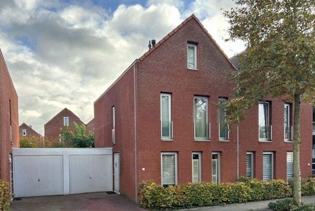 Foto 1: Velp (GE) - Ommershofselaan - Foto 1