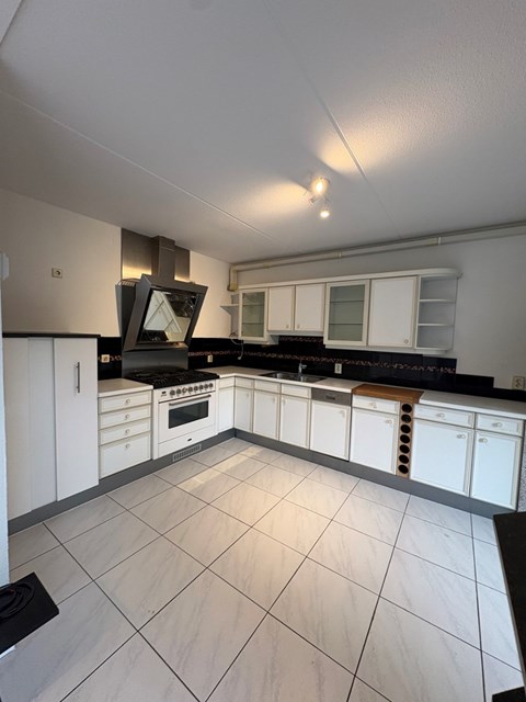 Foto 7: Badhoevedorp - Robert Kochstraat - Foto 7