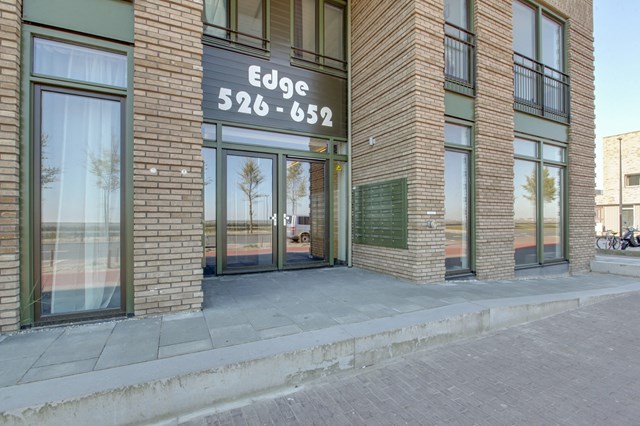 Foto 2: Amsterdam - Bert Haanstrakade - Foto 2
