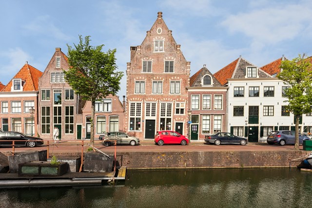 Foto 1: Hoorn (NH) - Korenmarkt - Foto 1