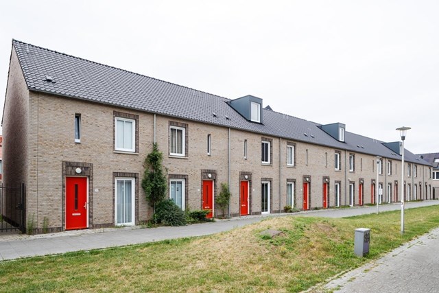 Foto 1: Eindhoven - Karel Doormanstraat - Foto 1