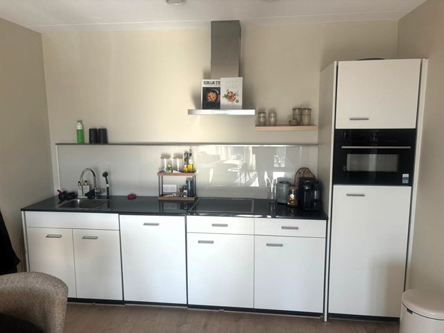 Foto 3: Alphen aan den Rijn - Moerbeilaan - Foto 3