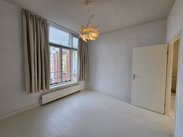 Foto 4: Groningen - Hw Mesdagstraat - Foto 4
