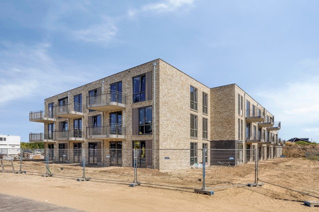 Foto 1: Zevenaar - Hoflaan - Foto 1