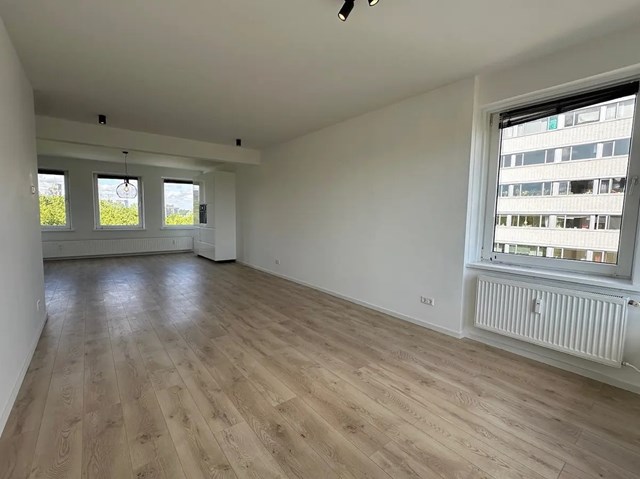Foto 7: Amsterdam - Van Nijenrodeweg - Foto 7