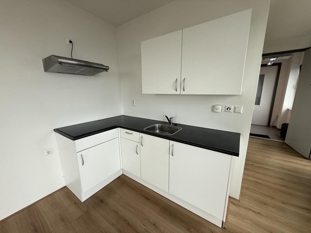 Foto 4: Amsterdam - Elizabeth Cady Stantonplein - Foto 4