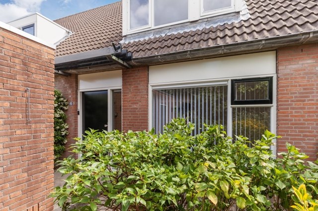 Foto 1: Zoetermeer - Tjalkwerf - Foto 1