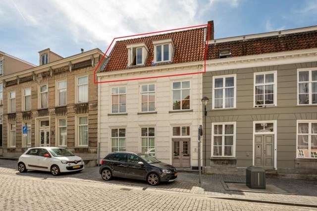 Foto 1: Bergen op Zoom - Hoogstraat - Foto 1