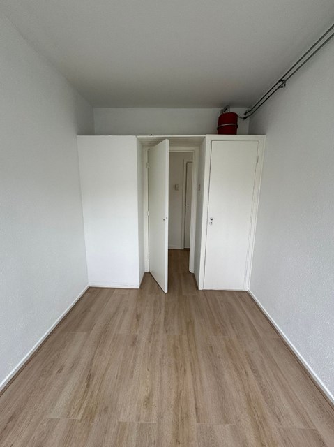 Foto 2: Diemen - Wilhelminaplantsoen - Foto 2