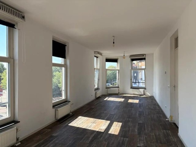 Foto 2: Rotterdam - Rusthoflaan - Foto 2