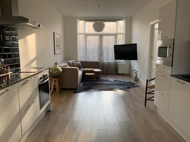 Foto 3: Rotterdam - Claes de Vrieselaan - Foto 3