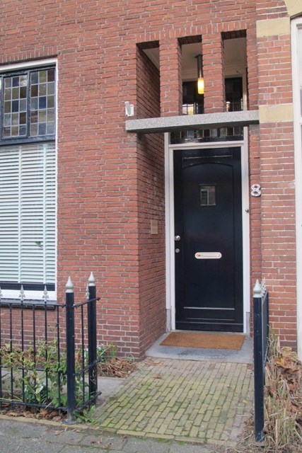 Foto 2: Leeuwarden - Kanaalstraat - Foto 2
