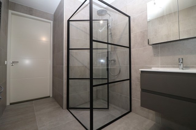 Foto 4: Rotterdam - Baan - Foto 4