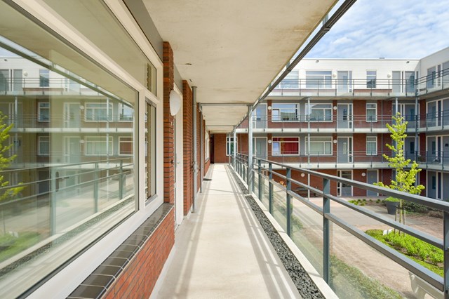 Foto 5: Kesteren - Overste J M Kolffstraat - Foto 5