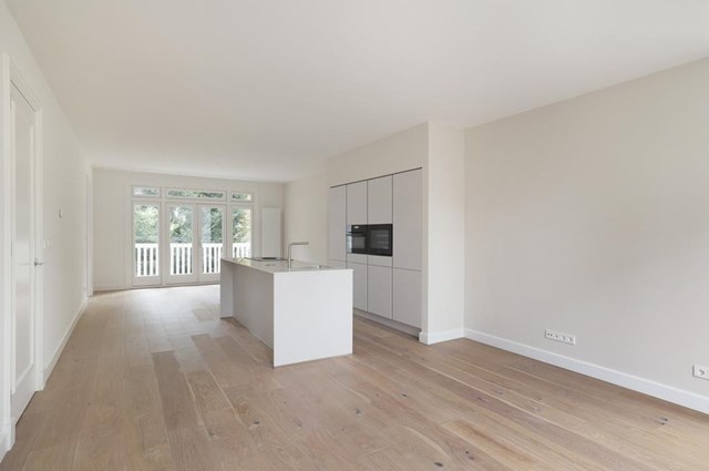 Foto 1: Amsterdam - Reijnier Vinkeleskade - Foto 1