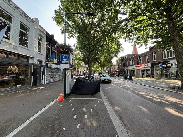 Foto 7: Hilversum - Gijsbrecht van Amstelstraat - Foto 7