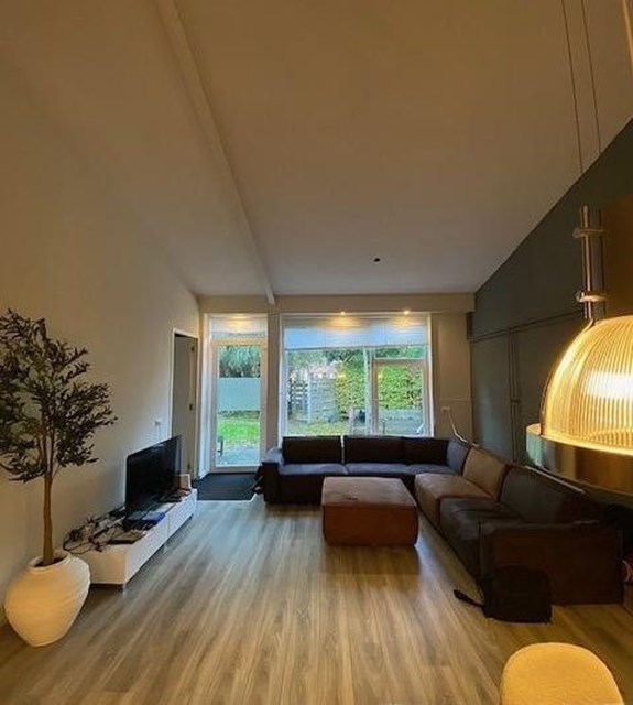 Foto 7: Leeuwarden - Lucas van Leydenstraat - Foto 7