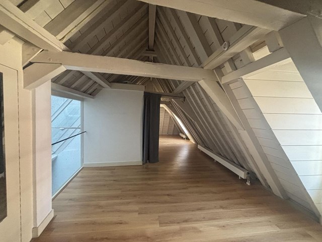 Foto 7: Amsterdam - Oudekerksplein - Foto 7