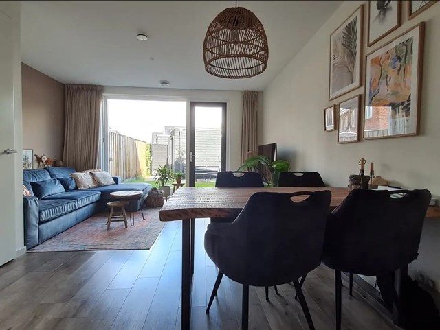 Foto 5: Eindhoven - Dr Berlagelaan - Foto 5