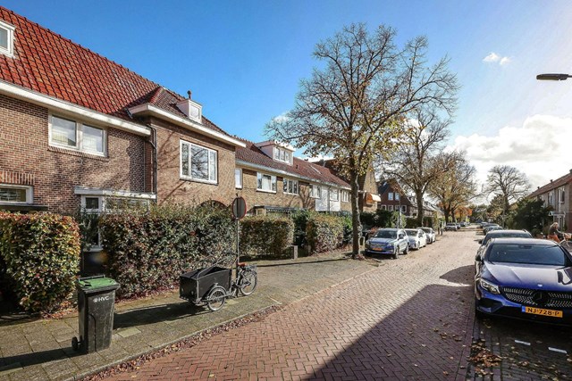 Foto 1: Santpoort-Zuid - Bloemendaalsestraatweg - Foto 1