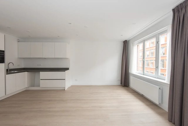 Foto 6: Amsterdam - Ruysdaelstraat - Foto 6