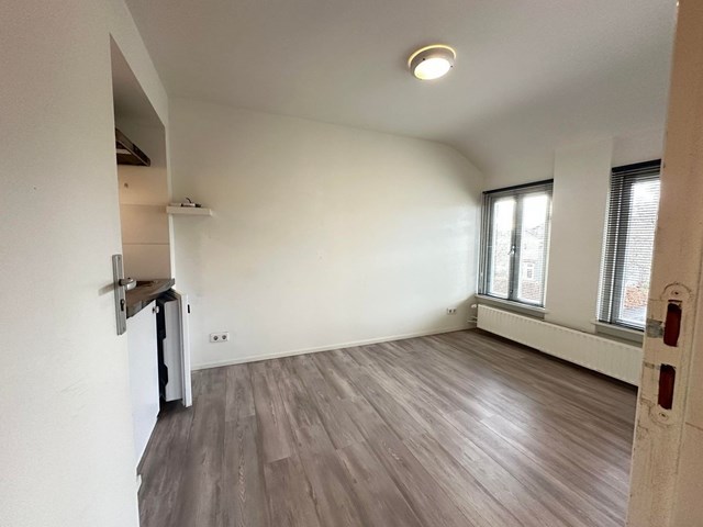 Foto 2: Eindhoven - Petrus Dondersstraat - Foto 2