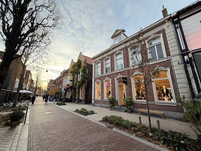 Foto 1: Eindhoven - Kleine Berg - Foto 1