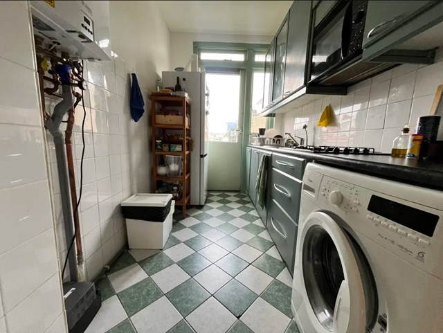 Foto 3: Den Haag - Abcoudestraat - Foto 3