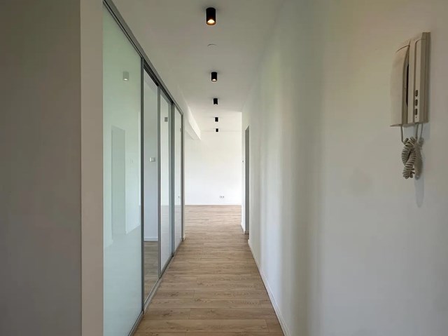 Foto 2: Amsterdam - Van Nijenrodeweg - Foto 2