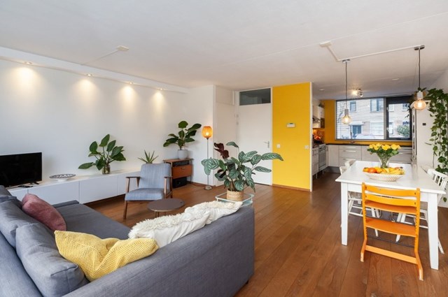 Foto 3: Berkel en Rodenrijs - Koekoeksbloemstraat - Foto 3