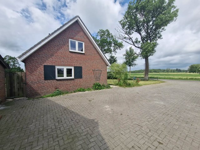 Foto 3: Voorst (Gem. Voorst) - Gravenstraat - Foto 3