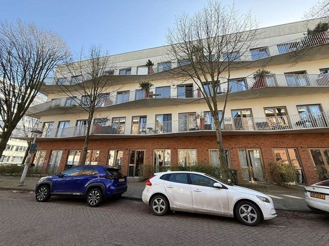 Foto 1: Amsterdam - President Kennedyplantsoen - Foto 1