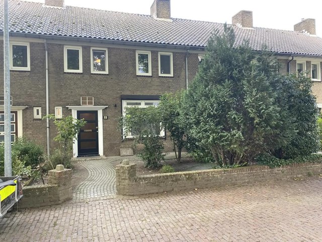 Foto 1: Weert - Hofakkerstraat - Foto 1