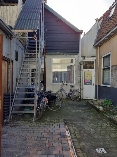 Foto 3: Delft - Buitenwatersloot - Foto 3
