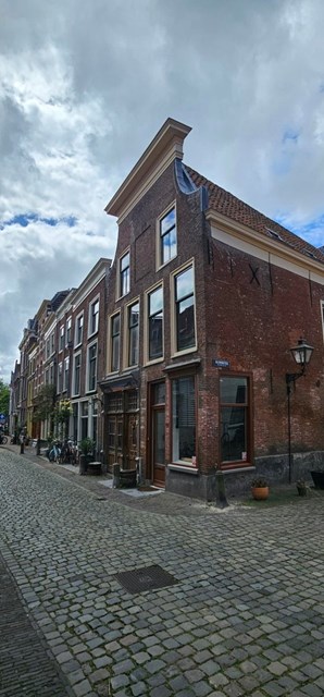 Foto 2: Leiden - Nieuwsteeg - Foto 2