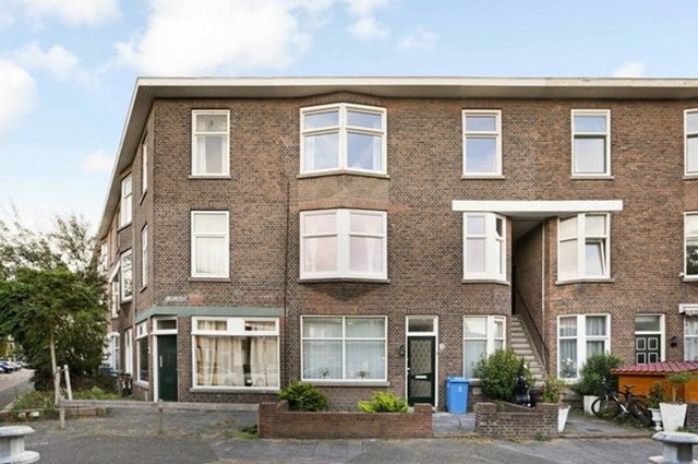 Foto 2: Voorburg - De Melemstraat - Foto 2