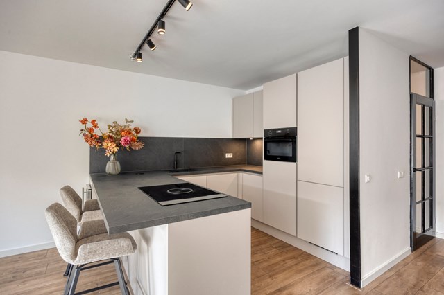 Foto 7: Heemstede - Laan van Dick Laan - Foto 7