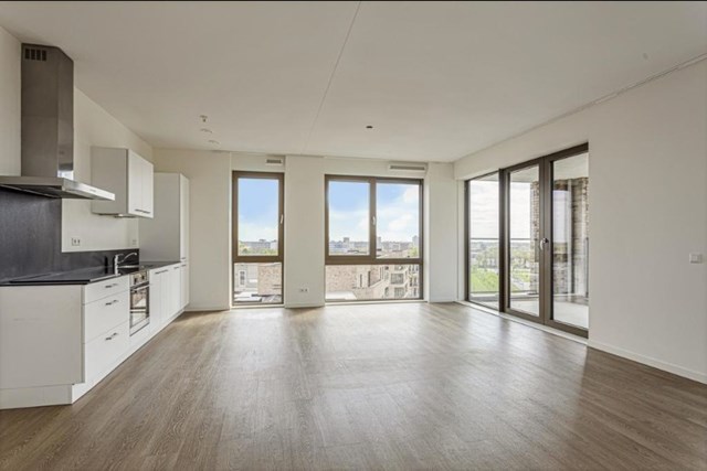 Foto 5: Diemen - Jan Wolkerslaan - Foto 5