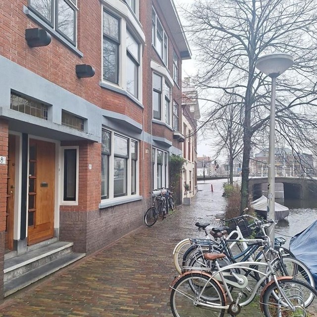 Foto 1: Delft - Buitenwatersloot - Foto 1