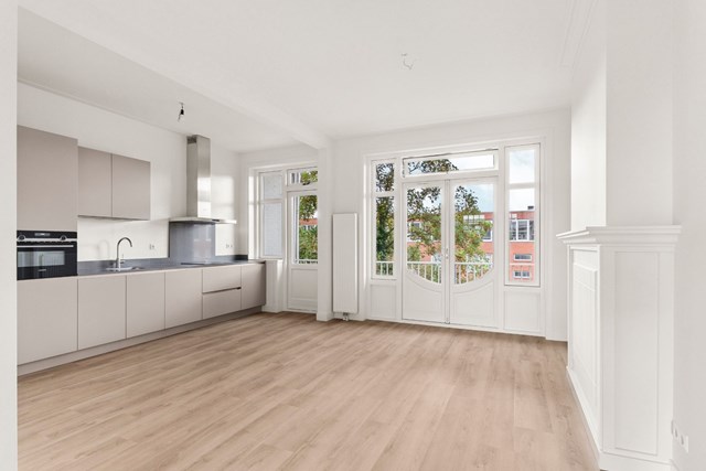 Foto 2: Amsterdam - Linnaeusstraat - Foto 2