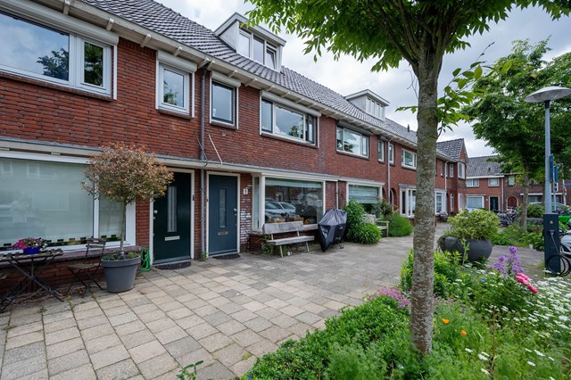 Foto 1: Utrecht - Adriaan Mulderstraat - Foto 1
