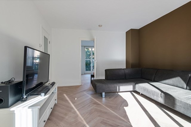 Foto 2: Amsterdam - Akbarstraat - Foto 2