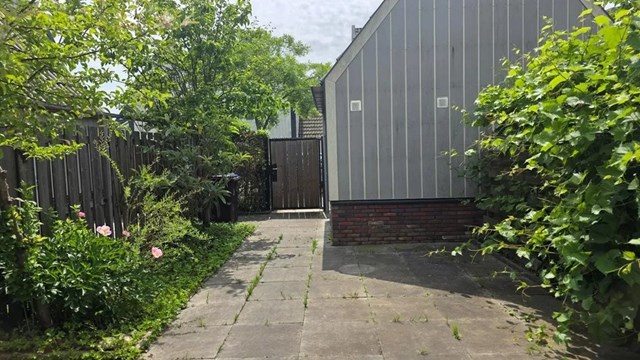 Foto 7: Utrecht - Hermelijnvlinderdijk - Foto 7